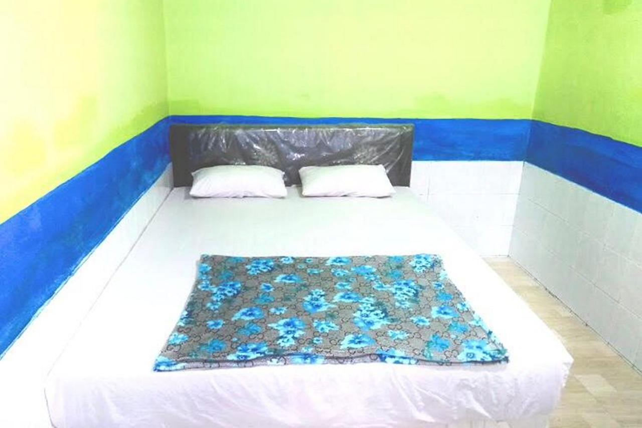 Hotel Indah Grogot Syariah Mitra Reddoorz Tanah Grogot Exterior foto